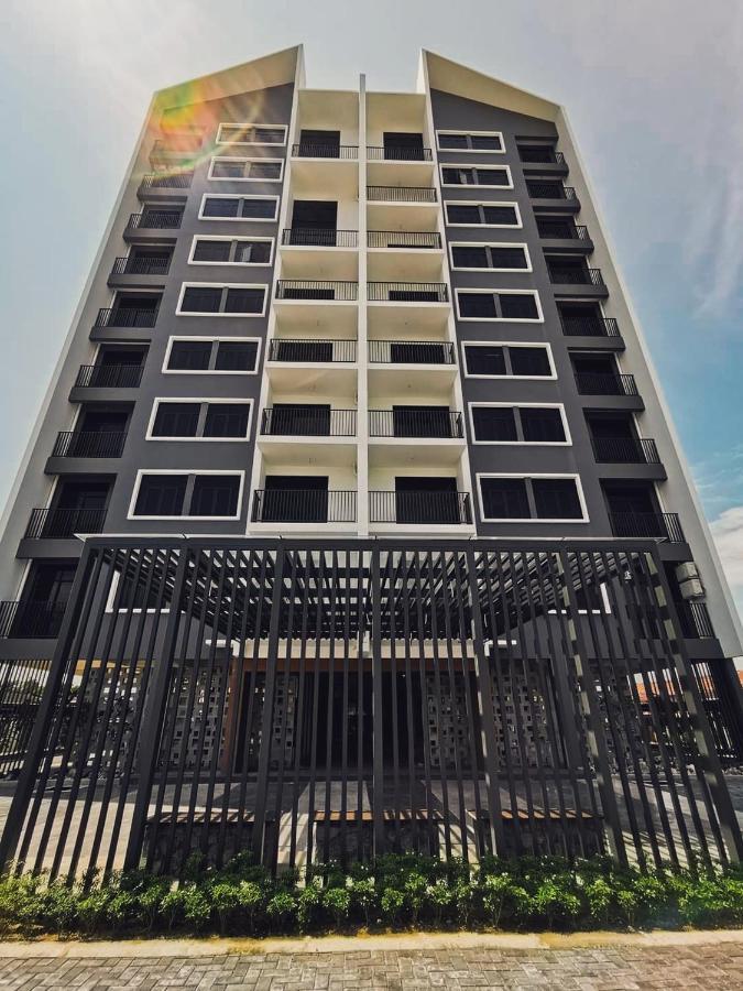 Condo 2-10 Imperio Professional Suite Alor Setar Esterno foto